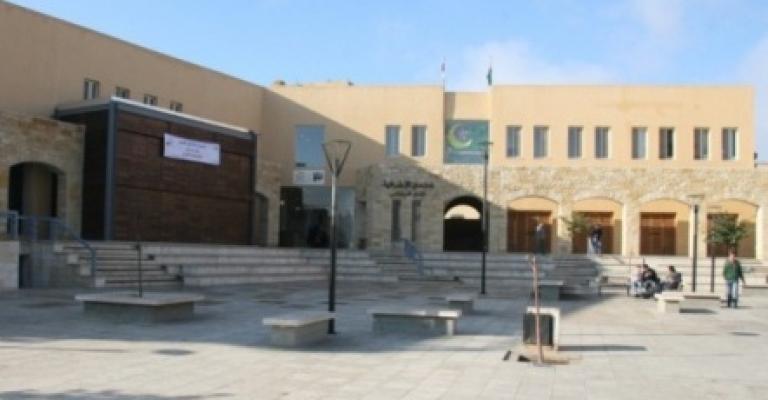 مسرحية " أصوات ساكنة " في الأشرفية الثقافي