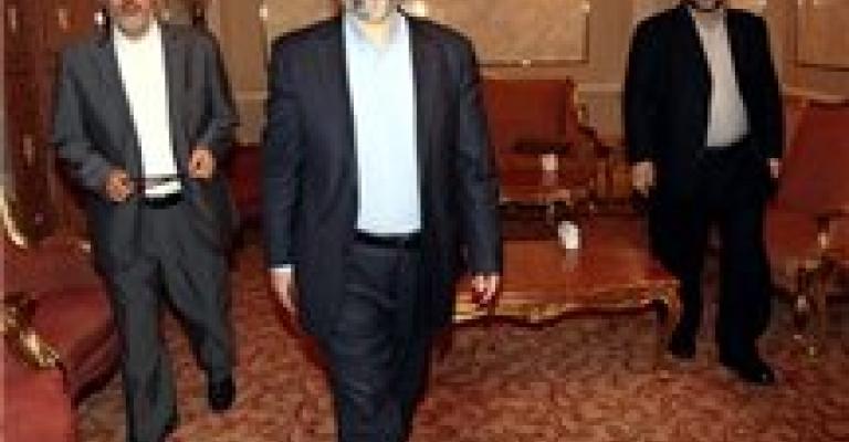 مشعل يصل القاهرة في طريقه لقطاع غزة