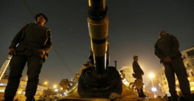 مصر: تكليف الجيش بحفظ النظام خلال الاستفتاء مصر: تكليف الجيش بحفظ النظام خلال الاستفتاء