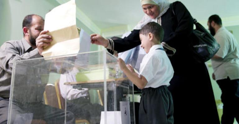 السفارة المصرية في الاردن تفتح ابوابها للاستفتاء على الدستور السفارة المصرية في الاردن تفتح ابوابها للاستفتاء على الدستور