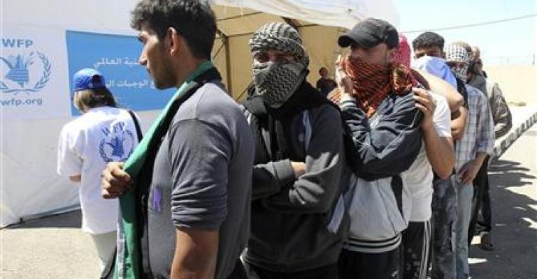 اللاجئون السوريون وتصريح العمل- صوت 