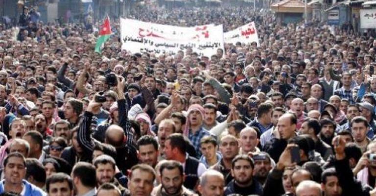 "هبّة تشرين" تعيد رسم ملامح الشارع الأردني "هبّة تشرين" تعيد رسم ملامح الشارع الأردني