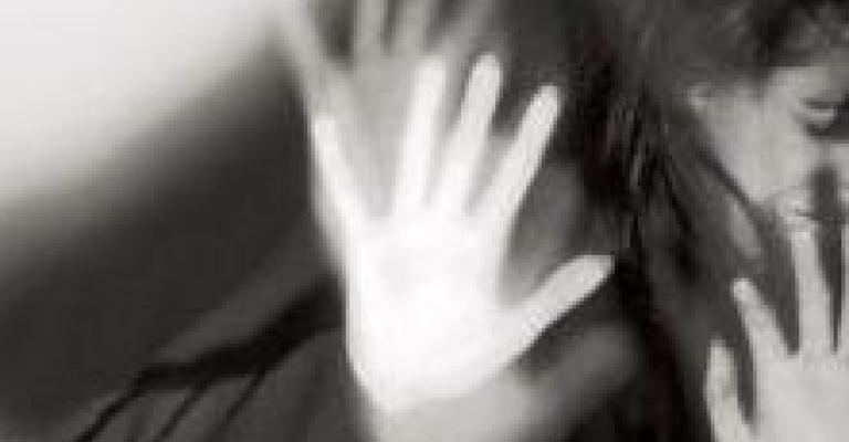 إدانة شاب بمواقعة فتاة قاصر إدانة شاب بمواقعة فتاة قاصر