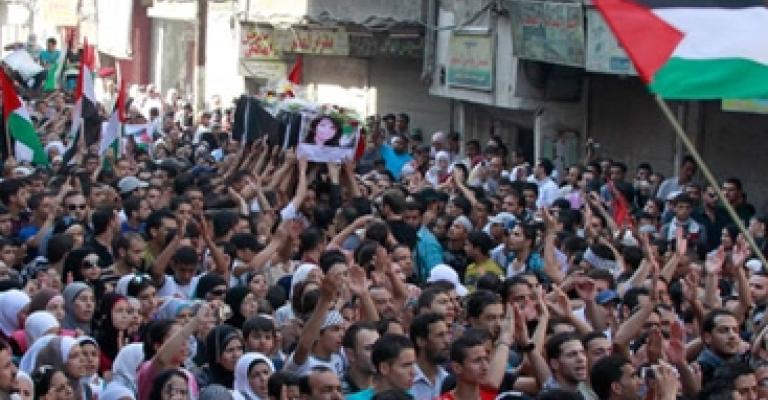 اشتباكات في مخيم اليرموك للاجئين الفلسطينيين اشتباكات في مخيم اليرموك للاجئين الفلسطينيين