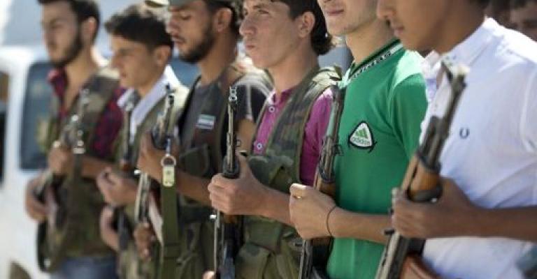 سوريون يعودون من الأردن للقتال ببلادهم سوريون يعودون من الأردن للقتال ببلادهم