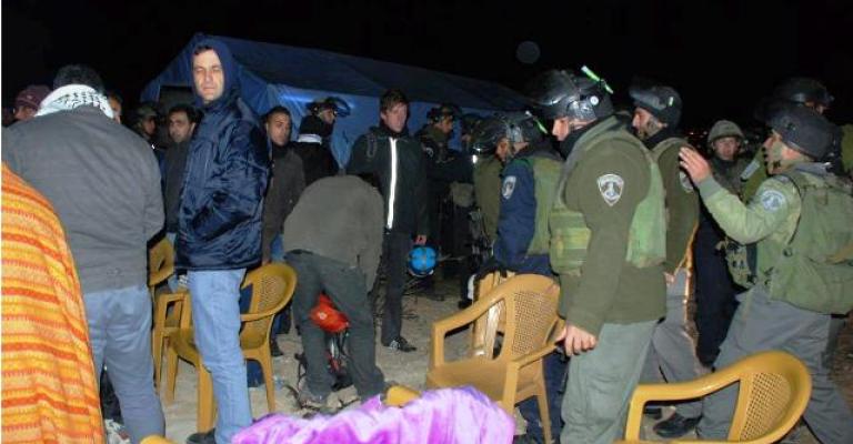  جيش الاحتلال يهدم قرية باب الكرامة قرب القدس