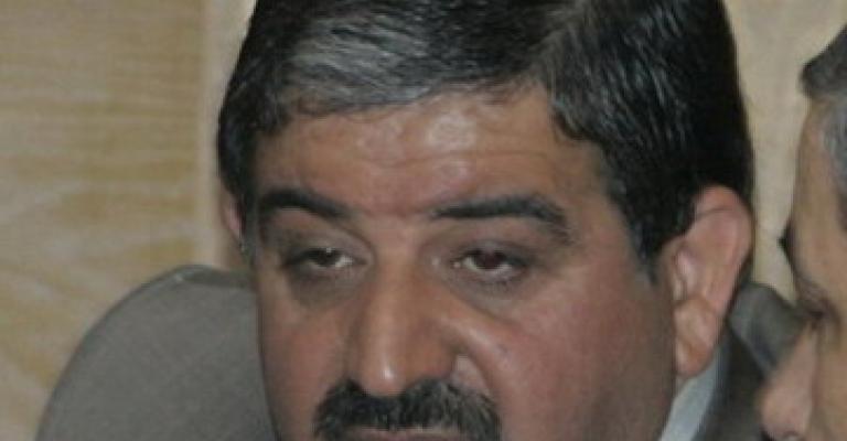 مؤازرو ابو هديب يغلقون الطريق بعد خسارته