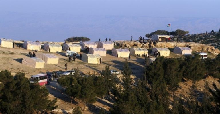 "كنعان" قرية تدخل مرحلة المخاض بالقرب من الخليل