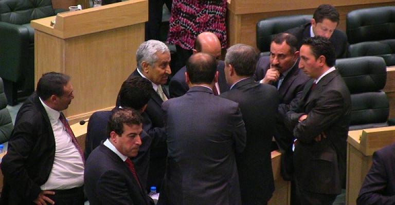 فيديو النواب يرفع راتب المتقاعد العسكري الذي يمكن جمعه مع راتب آخر لـ500 دينار