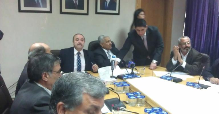 النسور للتجمع الديمقراطي: مشاوراتي حقيقية ولن أكلف أي وزير إلا بعد انتهائها النسور للتجمع الديمقراطي: مشاوراتي حقيقية ولن أكلف أي وزير إلا بعد انتهائها