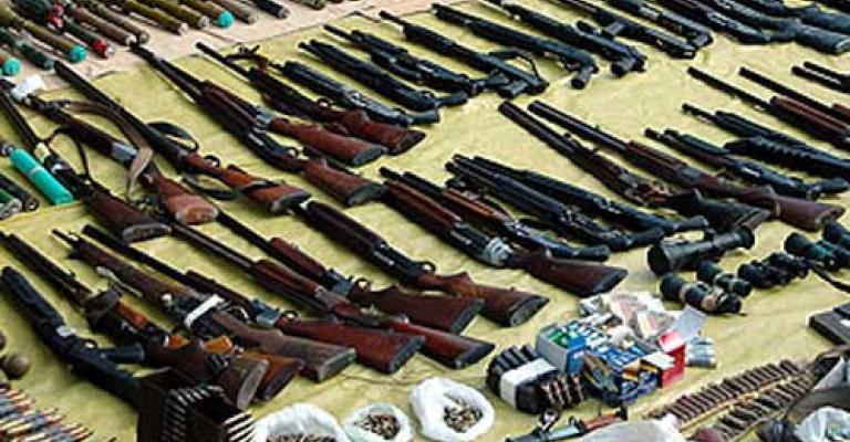 احباط تهريب 200 قطع سلاح قادمة من العراق 