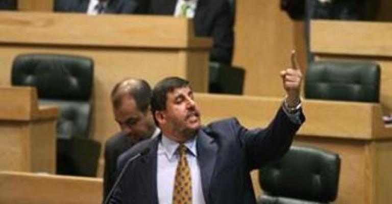 النائب السعود يحمل رئيس الديوان مسؤولية مقابلة الملك