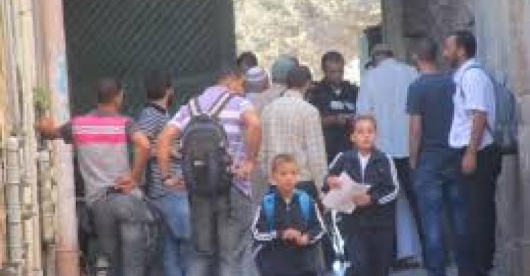 منع دخول الآلاف إلى الأقصى