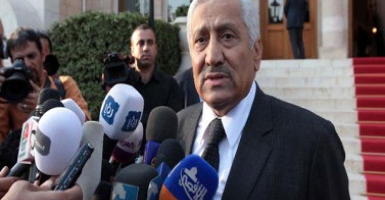 محللون: دمج الوزارات حلٌ اقتصادي على حساب الأداء محللون: دمج الوزارات حلٌ اقتصادي على حساب الأداء