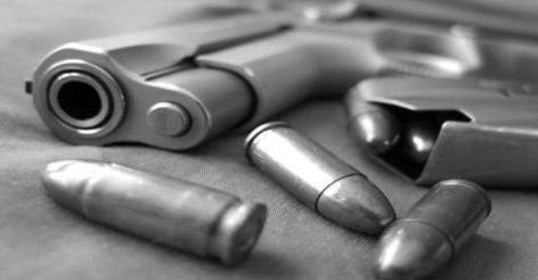 الزرقاء: قتل طليقته وشقيقها وأصاب طفله ونفسه