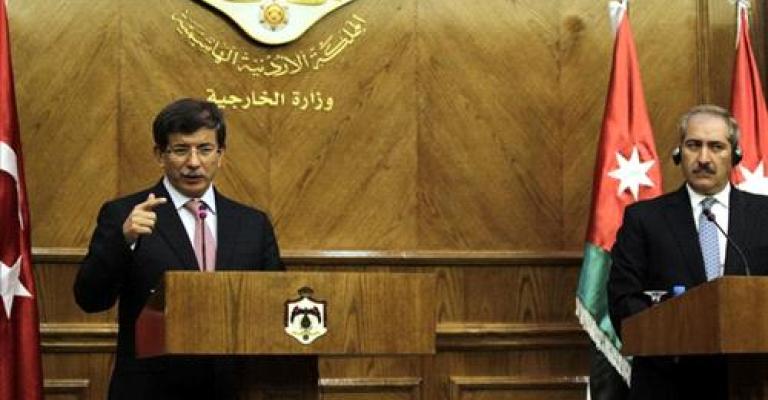 اوغلو: لدينا شكوك باستخدام النظام السوري لأسلحة كيماوية