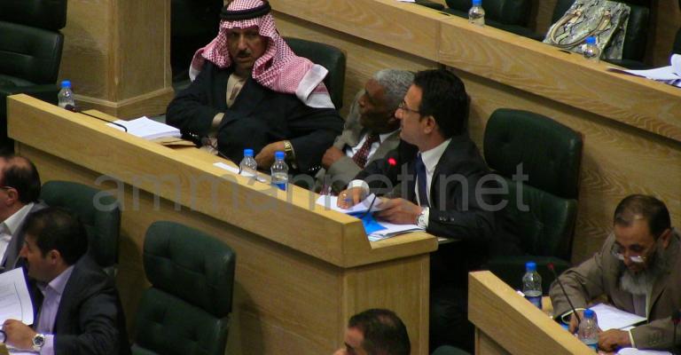 النواب يتمسكون بـ " من أين لك هذا" وياغي يعتبره إتهامياً - فيديو النواب يتمسكون بـ " من أين لك هذا" وياغي يعتبره إتهامياً - فيديو