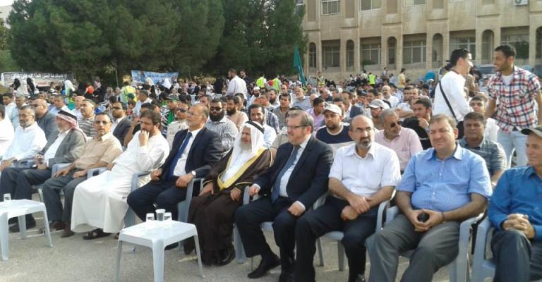 هنيّة يشارك بمهرجان "ربيع العودة قادم" عبر الهاتف هنيّة يشارك بمهرجان "ربيع العودة قادم" عبر الهاتف