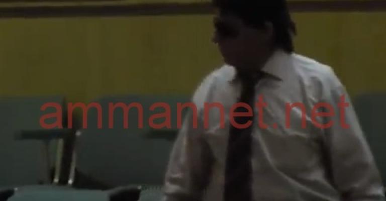 شبلي حداد يراقب أداء النواب- فيديو