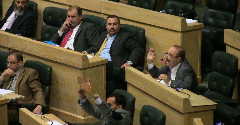 النواب يقرون المالكين والمستأجرين بإلغاء أجر المثل - فيديو