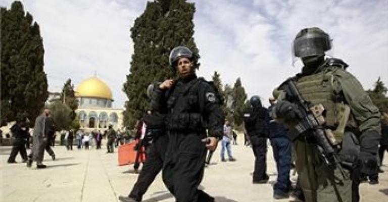 منع 25 حارسا من دخول الأقصى