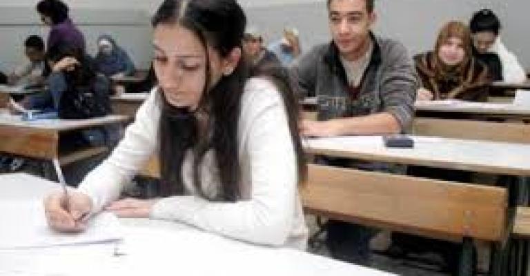 اعتداء على قاعة امتحان التوجيهي في إحدى مدارس يرقا