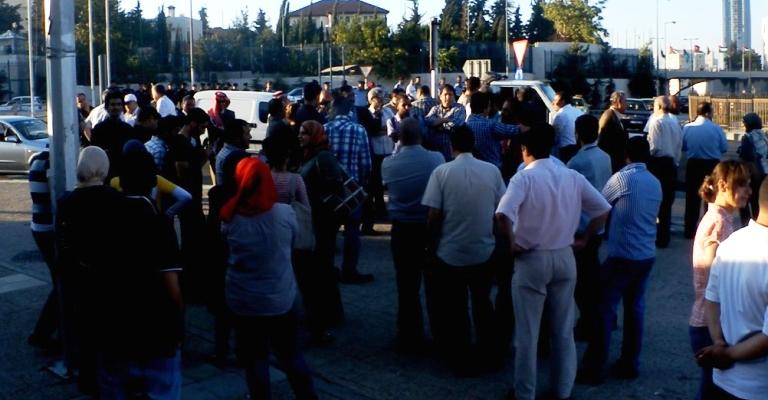 ناشطون يعتصمون ضد حجب المواقع الالكترونية