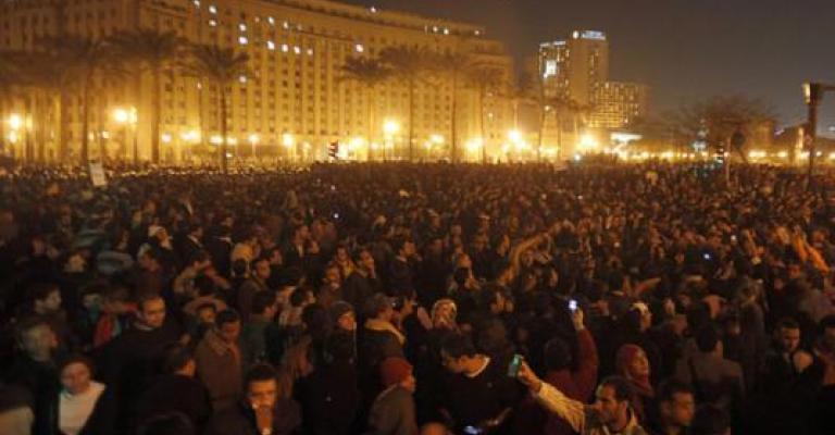 مواطنون.. يرفضون عزل مرسي ويتخوفون من حكم الإخوان مواطنون.. يرفضون عزل مرسي ويتخوفون من حكم الإخوان