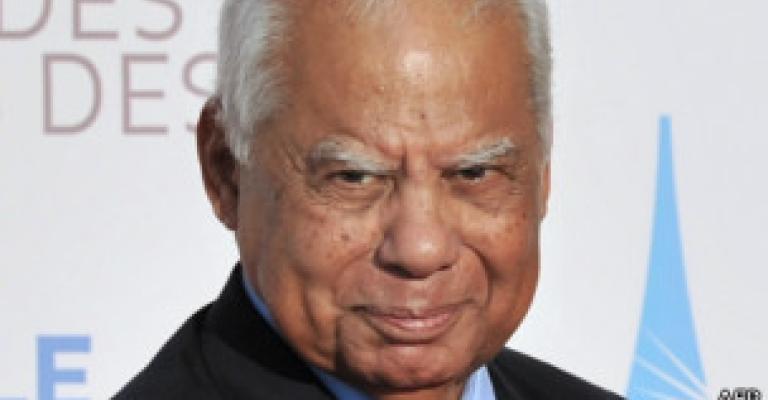 حازم الببلاوي رئيس وزراء مصر الجديد يستبعد إجماعا شعبيا على حكومته حازم الببلاوي رئيس وزراء مصر الجديد يستبعد إجماعا شعبيا على حكومته