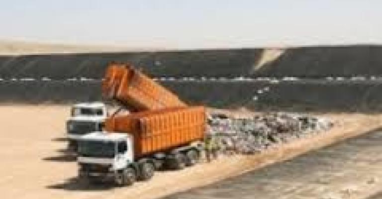 رفع "52" ألف طن من النفايات من بداية رمضان رفع "52" ألف طن من النفايات من بداية رمضان