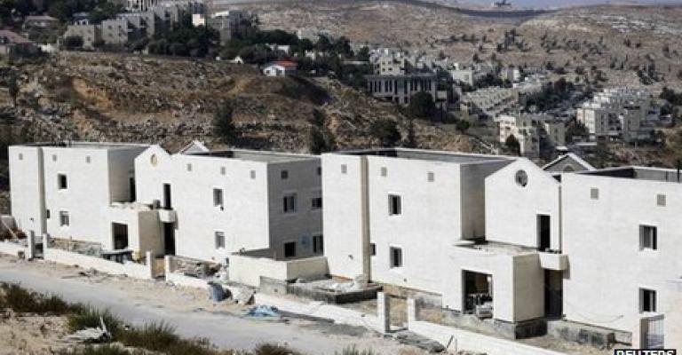 كيري يقول إن بناء مستوطنات جديدة لن يعرقل مفاوضات السلام كيري يقول إن بناء مستوطنات جديدة لن يعرقل مفاوضات السلام