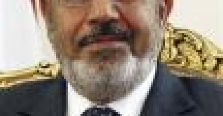 النيابة المصرية تأمر بحبس مرسي في قضية جديدة