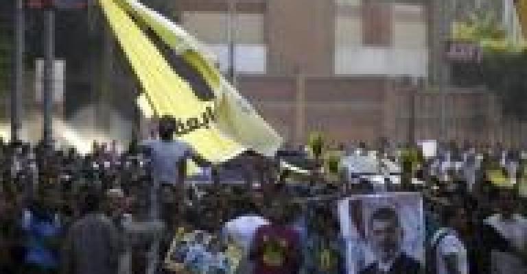 ستة قتلى في مظاهرات نظمها آلاف من أنصار مرسي في مصر