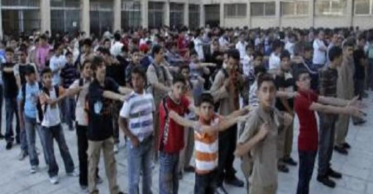 طلبة سوريون يشتكون من تمييز في المعاملة (صوت)