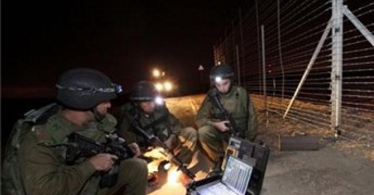 غزة:استشهاد فلسطيني واعتقال آخر