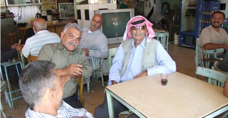 "مقهى الانشراح" معلم شاهد على تاريخ الزرقاء (فيديو)