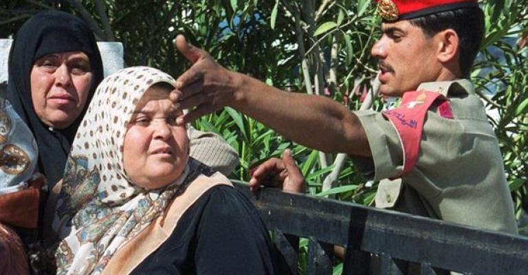 الأردن: فتياتٌ يغتصبن فتياناً ويُلزَمن بزواجهم الأردن: فتياتٌ يغتصبن فتياناً ويُلزَمن بزواجهم