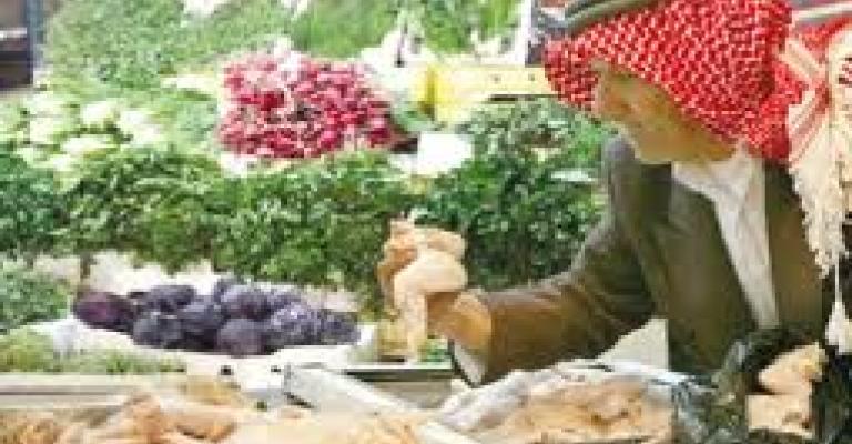 تحديد سقوف أسعار الخضار بين تأييد المواطنين ورفض التجار تحديد سقوف أسعار الخضار بين تأييد المواطنين ورفض التجار