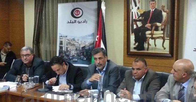 الكلالدة: النظام الاقتصادي مختل..ورفع الدعم عن الخبز مؤجل الكلالدة: النظام الاقتصادي مختل..ورفع الدعم عن الخبز مؤجل