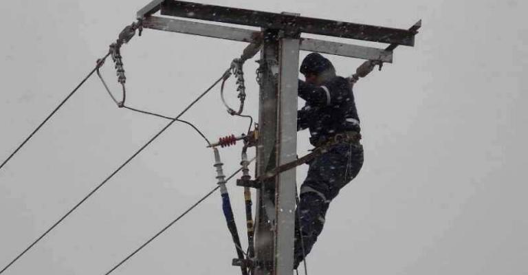 "الكهرباء الأردنية": أعمال الصيانة توشك على الانتهاء "الكهرباء الأردنية": أعمال الصيانة توشك على الانتهاء