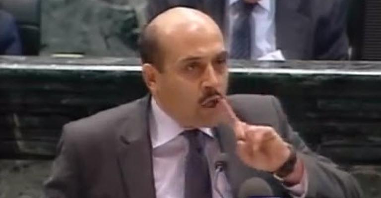 قطاطشة يطالب بثورة بيضاء في الخارجية