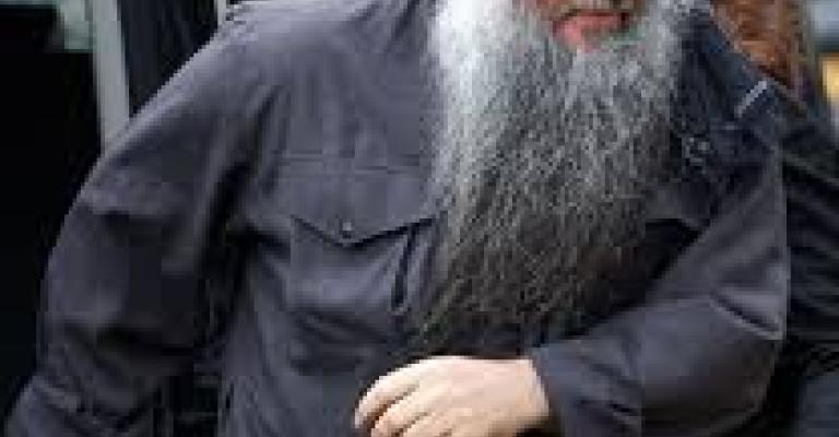 أبوقتادة يمثل أمام "أمن الدولة".. هل تكون هيئة مدنية أم مختلطة؟ أبوقتادة يمثل أمام "أمن الدولة".. هل تكون هيئة مدنية أم مختلطة؟