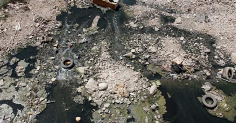 دعوات الى قانون يلزم المصانع بدفع ثمن تلويثها للزرقاء دعوات الى قانون يلزم المصانع بدفع ثمن تلويثها للزرقاء