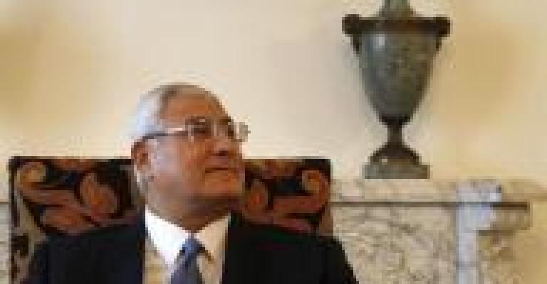 الرئيس المصري سيدعو لانتخابات رئاسية في آذار