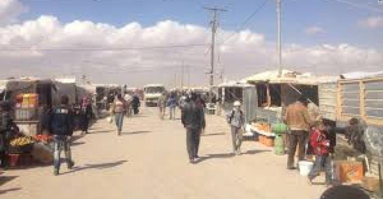 سوق سوداء للصيرفة في الزعتري سوق سوداء للصيرفة في الزعتري