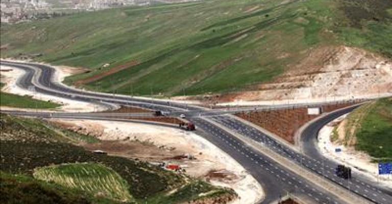 بدء المرحلة الأخيرة لمشروع طريق "كوريدور عبدون" بدء المرحلة الأخيرة لمشروع طريق "كوريدور عبدون"