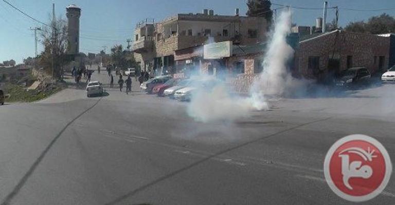 إصابات واعتقالات خلال مواجهات في الخليل