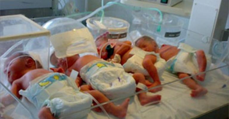 أطفال يولدون في المجهول أطفال يولدون في المجهول