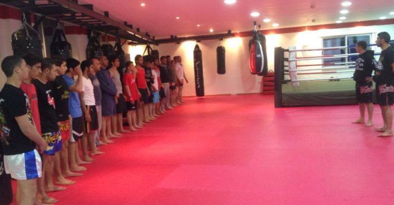 "نادي جديد "للكيك بوكسنغ "نادي جديد "للكيك بوكسنغ