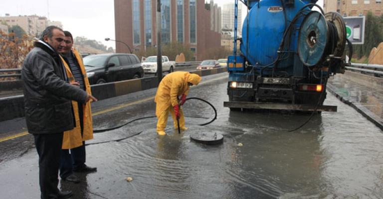 الأمانة تعلن حالة الطوارئ المتوسطة لمواجهة الأمطار